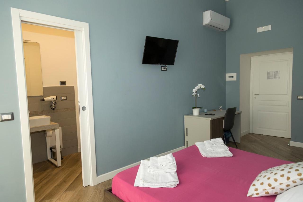 Garibaldi Rooms Nápoles Exterior foto